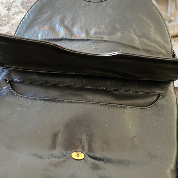 Vintage Leather Shoulder Purse - Picture 5 of 6